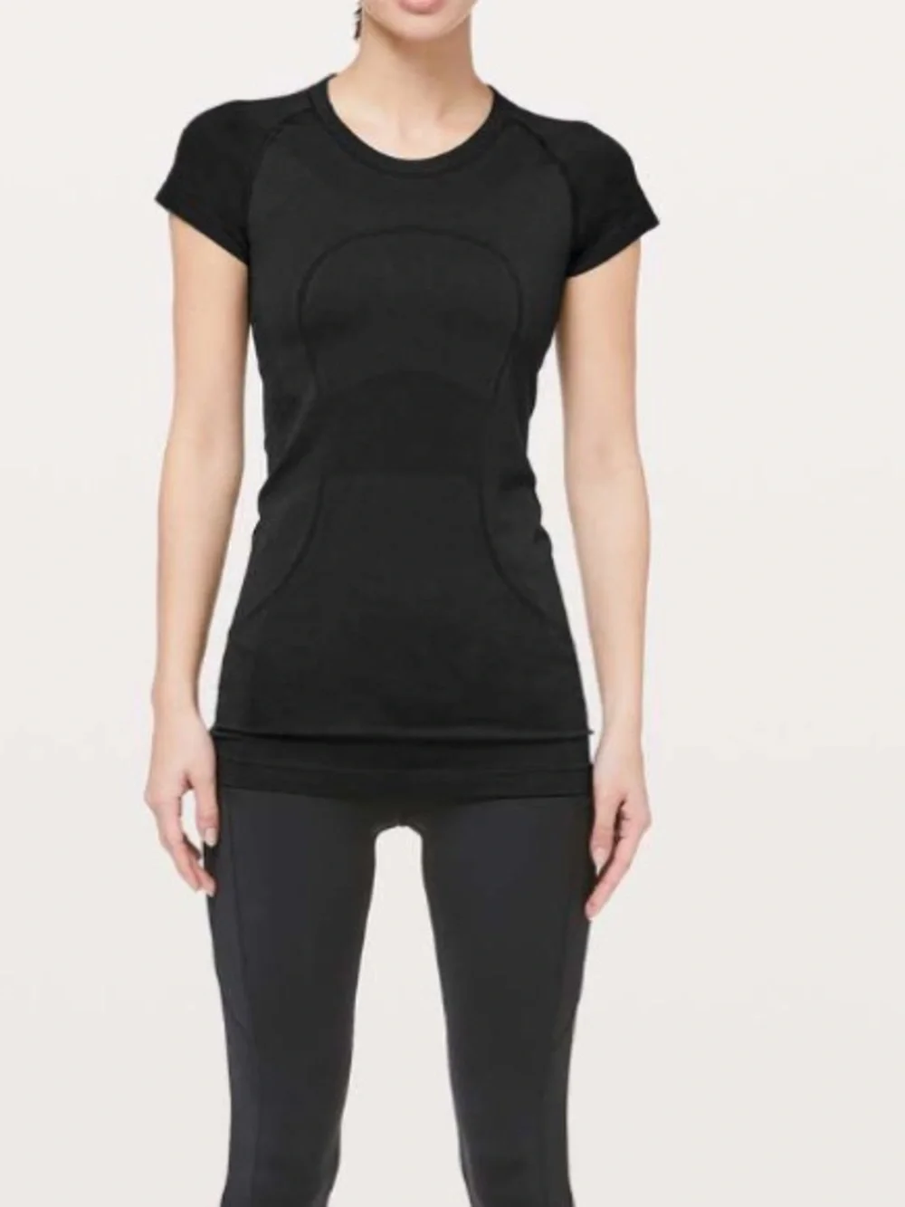 lululemon athletica swiftly tech Black Short Sleeve Top size 8